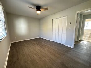 8 Wildwood Ln in Weaverville, NC - Building Photo - Building Photo