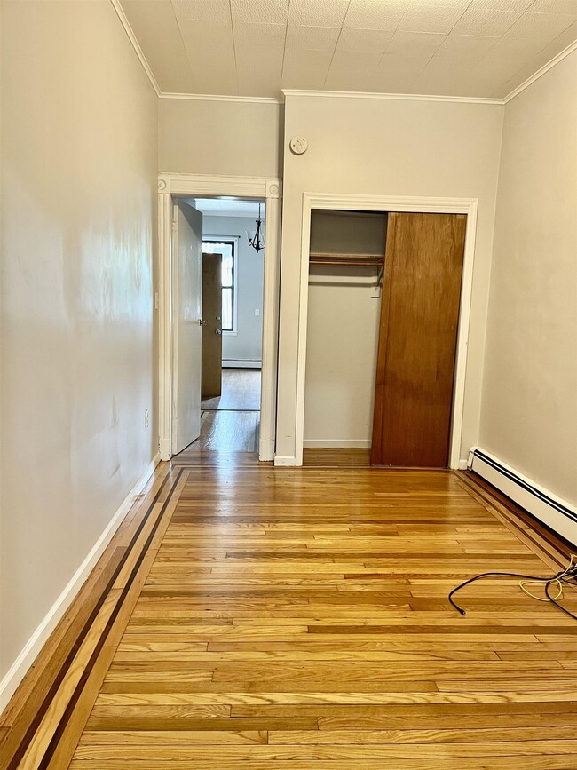 512 21st St in Union City, NJ - Building Photo - Building Photo