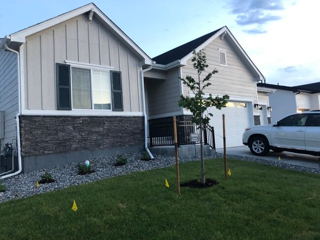 property at 1033 Urial Dr