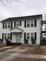 1004-1004 1/2 E 15th St in Ada, OK - Building Photo