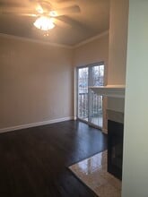 31 High St, Unit 3103 in East Hartford, CT - Building Photo - Building Photo