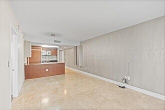 1800 S Ocean Dr, Unit 1850-4109 in Hallandale Beach, FL - Building Photo - Building Photo