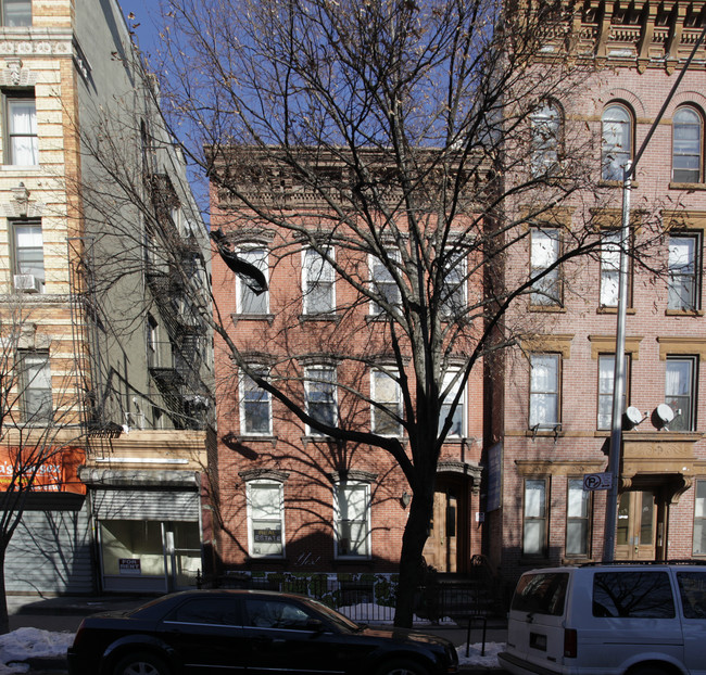 147 India St in Brooklyn, NY - Building Photo - Building Photo