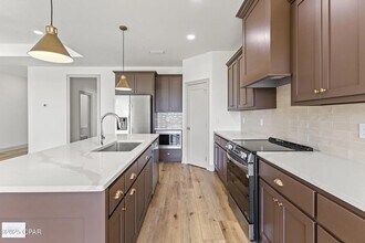 3884 Red Deer Cir in Panama City, FL - Building Photo - Building Photo
