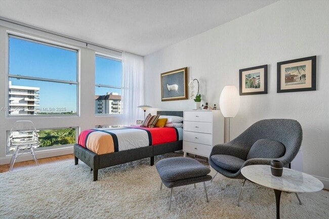 700 Biltmore Way in Coral Gables, FL - Building Photo - Building Photo