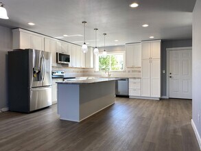 314 Dolly Ln in Dallesport, WA - Building Photo - Building Photo
