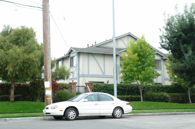 Brianwood Park Apartments in Salinas, CA - Building Photo - Building Photo