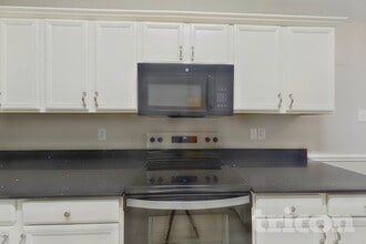 5445 Trout Creek Ct in Watauga, TX - Building Photo - Building Photo