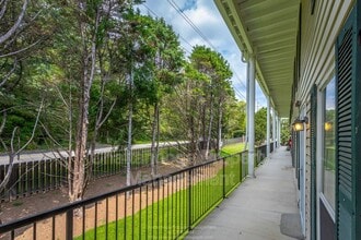 900 Mountain Creek Rd in Chattanooga, TN - Foto de edificio - Building Photo
