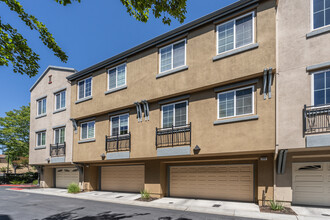 Willows in Dublin, CA - Foto de edificio - Building Photo