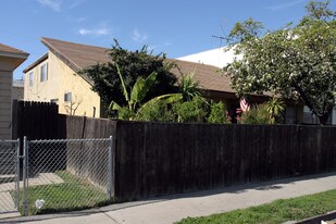 1355 Stanley Ave in Long Beach, CA - Building Photo