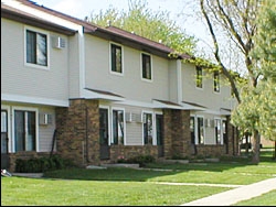 Timber Creek Townhomes in Mason City, IA - Building Photo