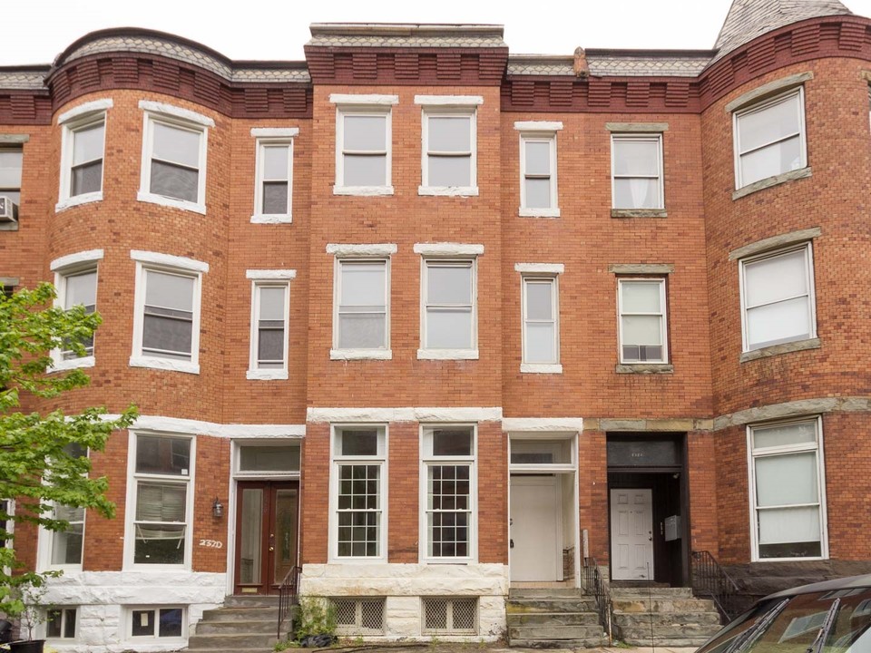 2322 Callow Ave in Baltimore, MD - Building Photo