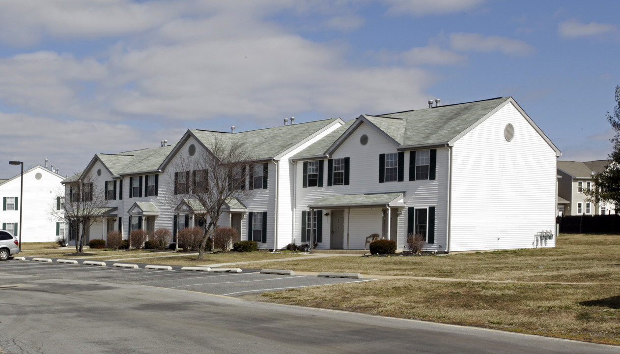 Commerce Square Apartments in Smyrna, DE - Building Photo