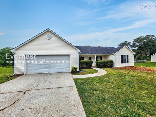 707 Cloverdale Dr in Monroe, GA - Building Photo - Building Photo