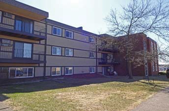 Woodgate Apartments & Viking Manor I/II in Cloquet, MN - Building Photo