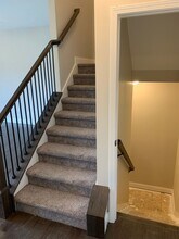 1404 Cobblestone Way in Champaign, IL - Building Photo - Building Photo