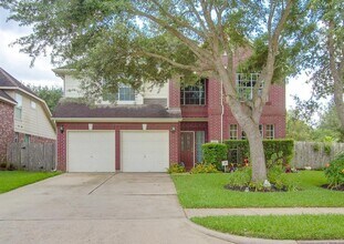 8002 Weeping Willow Pl in Missouri City, TX - Building Photo - Building Photo