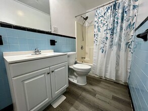208 Dupont Ave in Nitro, WV - Building Photo - Building Photo