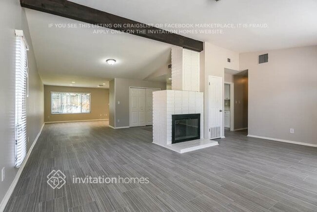 22937 Leadwell St in Los Angeles, CA - Building Photo - Building Photo