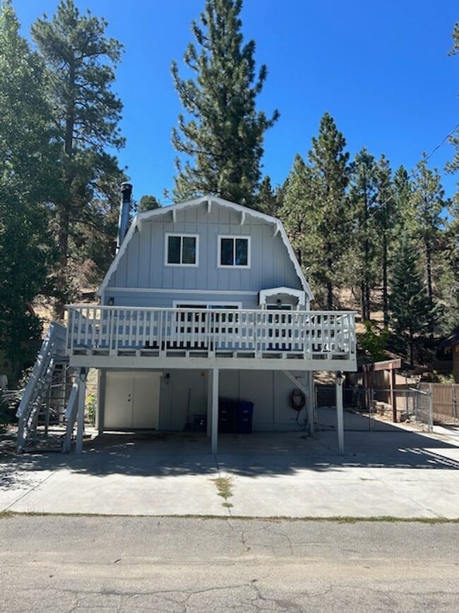 property at 612 Booth Way