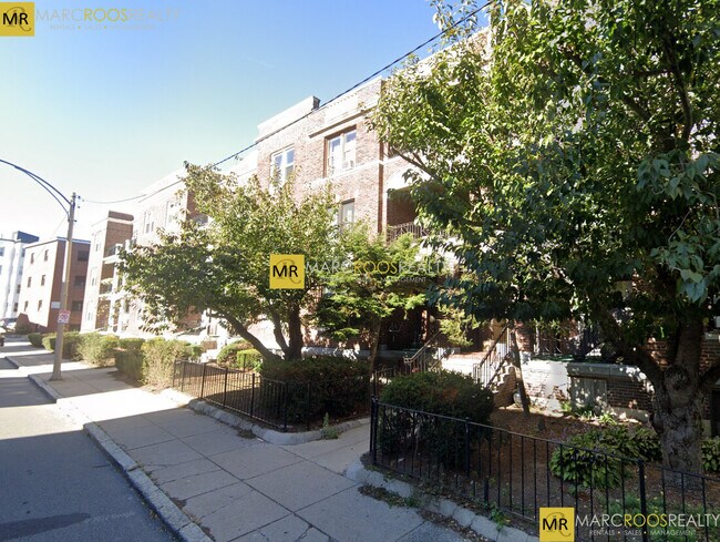 317 Summit Ave in Boston, MA - Building Photo - Building Photo