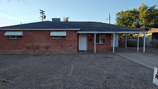 property at 2338 W Avalon Dr