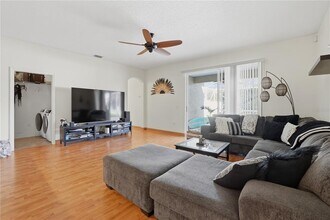 5810 Hummingbird Ct in Titusville, FL - Building Photo - Building Photo