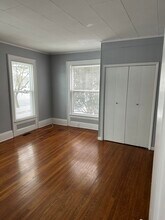 144 Chapin St in Canandaigua, NY - Foto de edificio - Building Photo