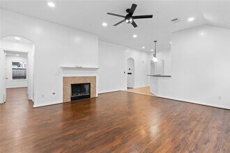 15323 Redbud Berry Way in Cypress, TX - Building Photo - Building Photo