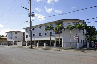 310 Olive Ave in Wahiawa, HI - Foto de edificio - Building Photo