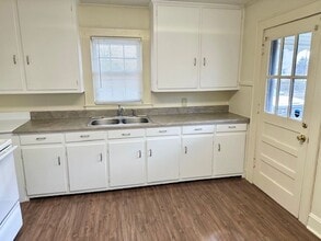 205-207 Water St in Graham, NC - Building Photo - Building Photo