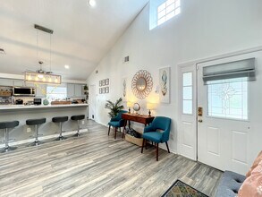 2290 Milltowne Way in Lake Mary, FL - Building Photo - Building Photo