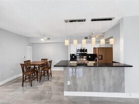 1235 Reserve Way in Naples, FL - Building Photo