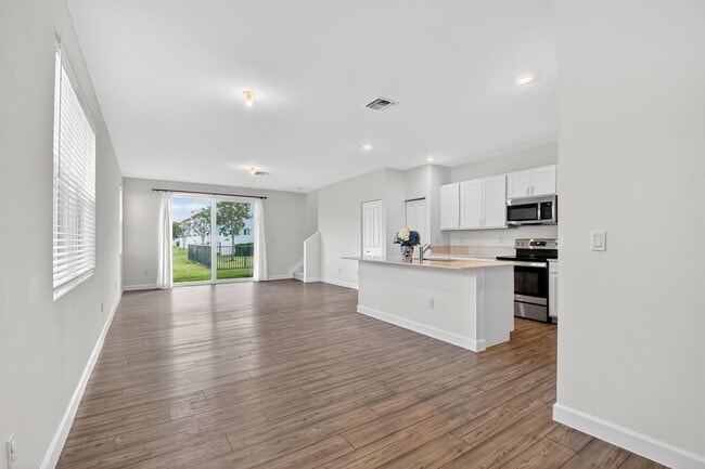 property at 4645 Meyerson Pl