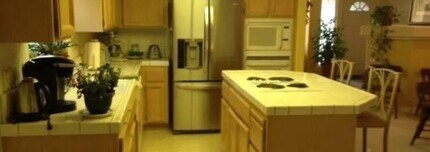 1000 Teal Ct in Auburn, CA - Building Photo - Building Photo