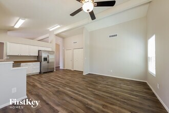 5625 W Yucca St in Glendale, AZ - Building Photo - Building Photo