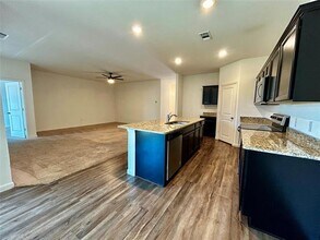 5301 Northfield Dr in Fort Worth, TX - Building Photo - Building Photo