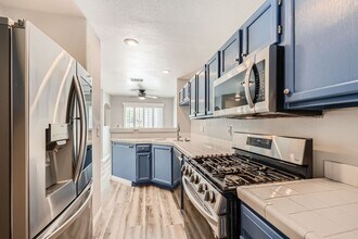 503 Amber Sunset St in Henderson, NV - Building Photo - Building Photo