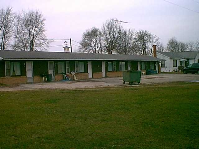 19856 IL Route 84 in Savanna, IL - Building Photo