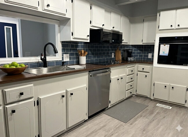 property at 3911 Victory Dr SW