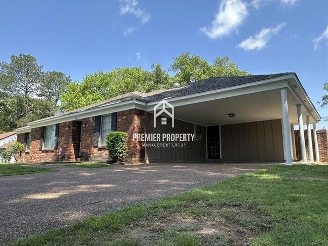 5288 Oak Meadow Ave in Memphis, TN - Building Photo - Building Photo