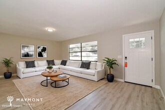 3409 Silver Palm Dr in Edgewater, FL - Building Photo - Building Photo