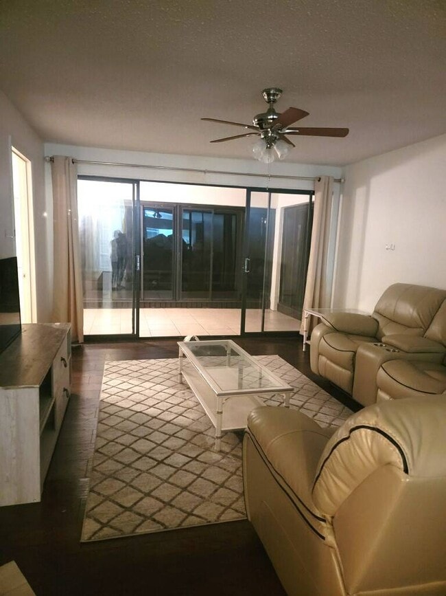 110 Fairway Ct in Lake Placid, FL - Building Photo - Building Photo