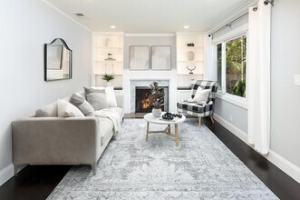 381 McKendry Dr in Menlo Park, CA - Building Photo - Building Photo