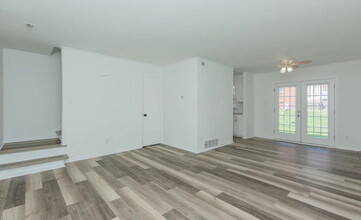 200 Greenbriar Rd in Greensboro, NC - Building Photo - Building Photo