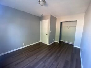 529 14th St in West Palm Beach, FL - Building Photo - Building Photo