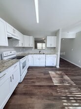 6830 Crystal Cove Trail in Gainesville, GA - Building Photo - Building Photo
