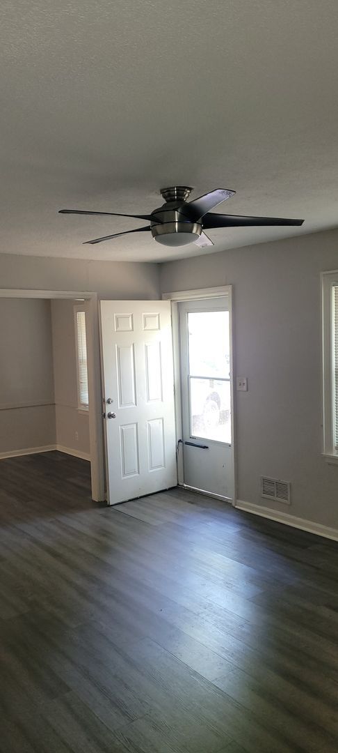 10012 Wheeling Ave in Kansas City, MO - Building Photo - Building Photo