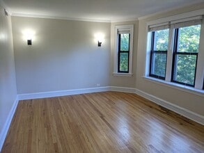 716 Reba Pl in Evanston, IL - Building Photo - Building Photo